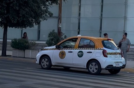 ¡Atención, taxistas!, renueva la concesión de tu coche con estos sencillos pasos