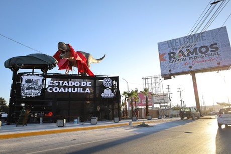 ¿Cuándo se inaugura la entrada monumental de Ramos Arizpe vigilada por el T-Rex?