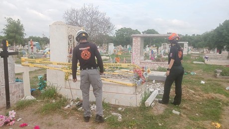 Caída de Mausoleo deja 3 heridos en panteón de Guadalupe