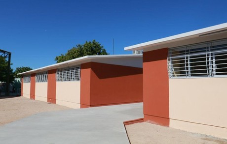 Inauguran seis nuevas aulas en la primaria Venustiano Carranza en La Paz