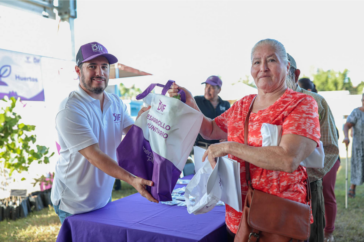 Las brigadas llevan servicios asistenciales a las comunidades que más lo requieren. Foto: DIF Tamaulipas