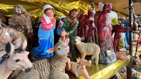 Nacimiento navideño: Ya comienza la venta de artículos para esta tradición decembrina