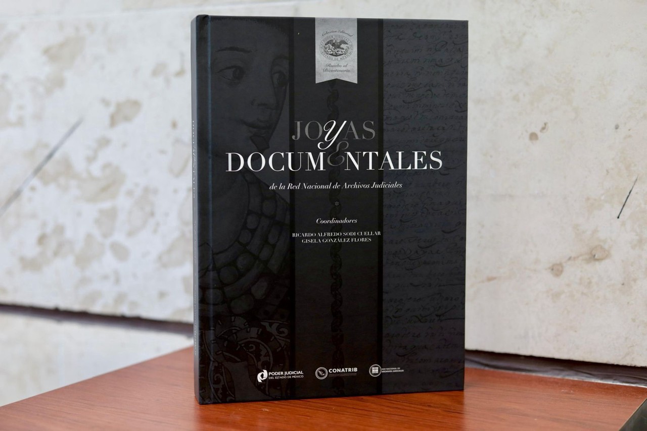 La obra  'Joyas Documentales' de la Red Nacional de Archivos Judiciales contiene una selección de 4 actas de las sesiones del pleno  que encabezó Antonia Jiménez Trava, primera mujer en México en presidir un Tribunal Superior estatal.- Fuente TSJE