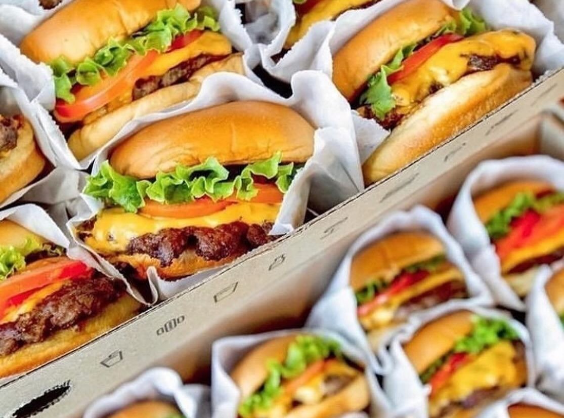 Hamburguesa de Shake Shack. Foto: Facebook Shake Shack México