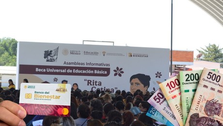 SEP: Este lunes empieza el registro para la beca Rita Cenita Gutierrez