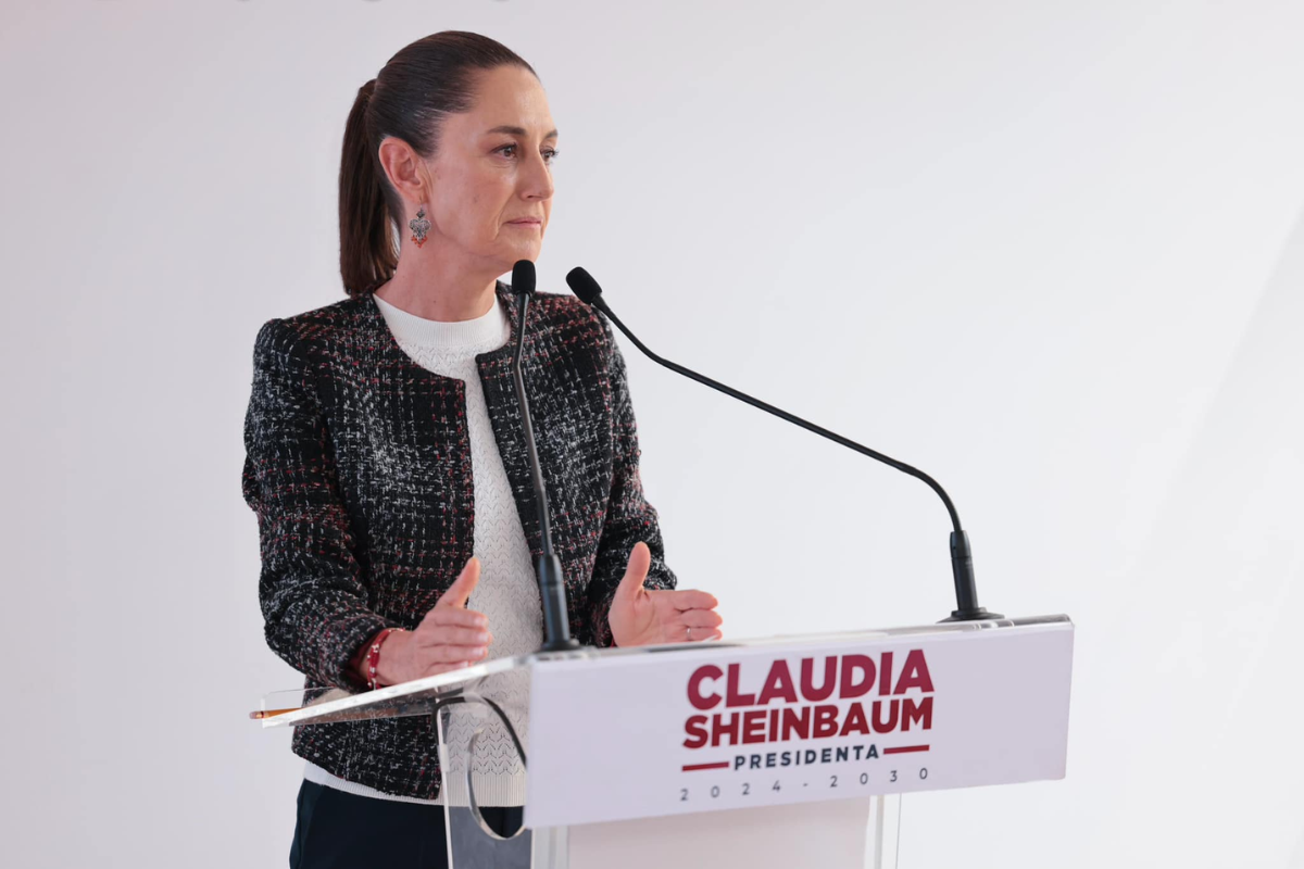 La visita de la Presidenta coincide con la recién oficialización de la Fiscalía de la Mujer y la Niñez/Foto: Facebook: Claudia Sheinbaum