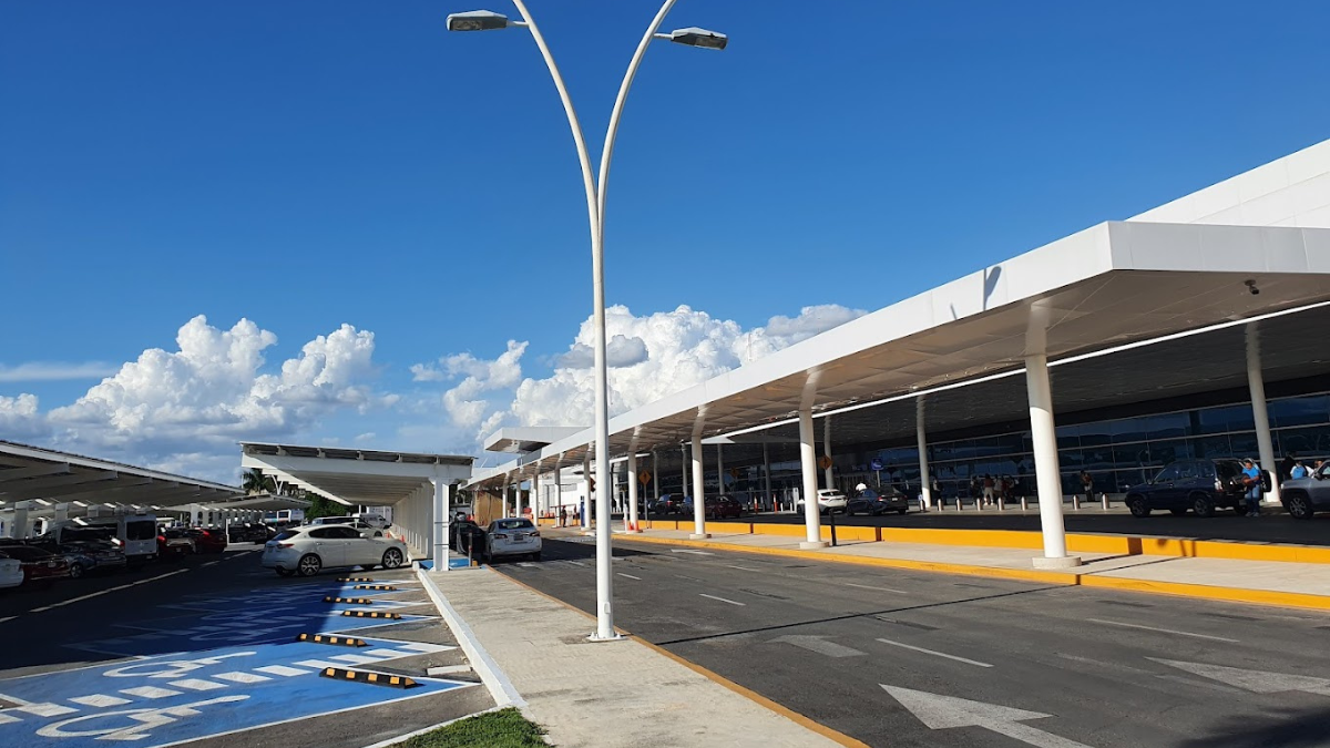 Se busca volver al aeropuerto de Mérida punto de atracción para el turismo Foto: Francisco Araujo