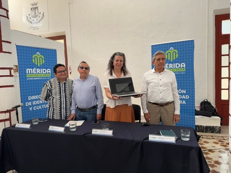 Premio Internacional de Poesía en Mérida: ¡Te decimos quién ganó!