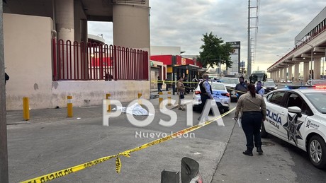 Misterio en San Nicolás: Hombre muerto a pocos metros del Hospital Metropolitano (VIDEO)