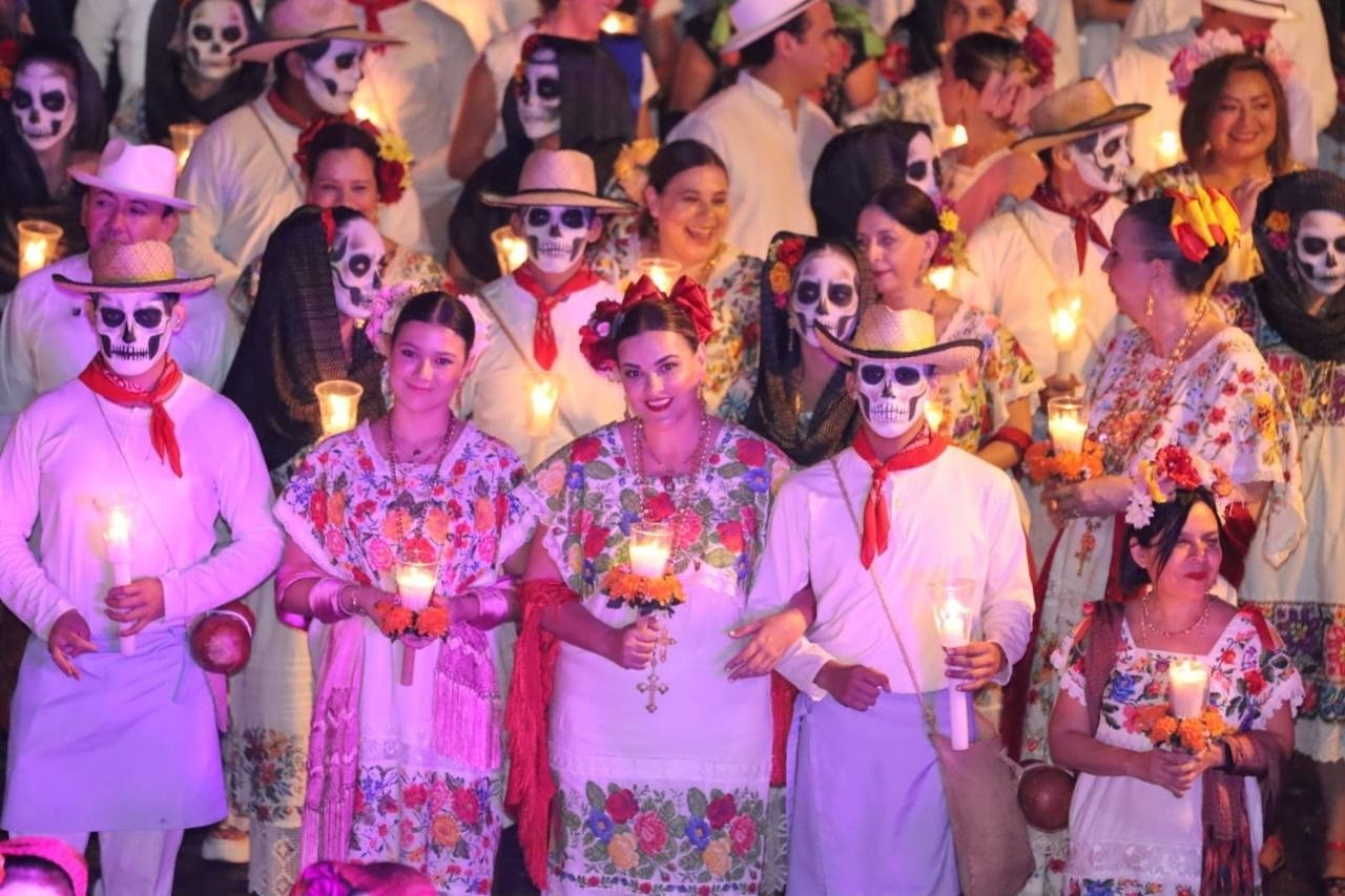 Más de 60 mil personas estuvieron presentes durante este tradicional festejo que refleja la cultura del estado Foto: Cortesía