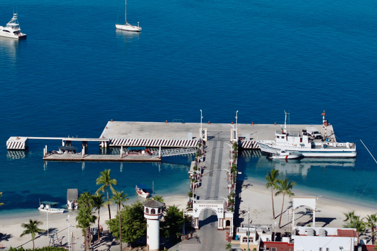 Malecón de La Paz: Descubre el Muelle Fiscal, un punto de visita obligado