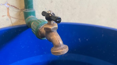 Falta de agua en 9 colonias por avería de pozo, AMD trabaja en su reparación