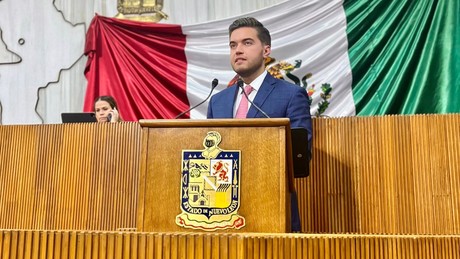 Jesús Elizondo propone exentar de ISAI a jóvenes