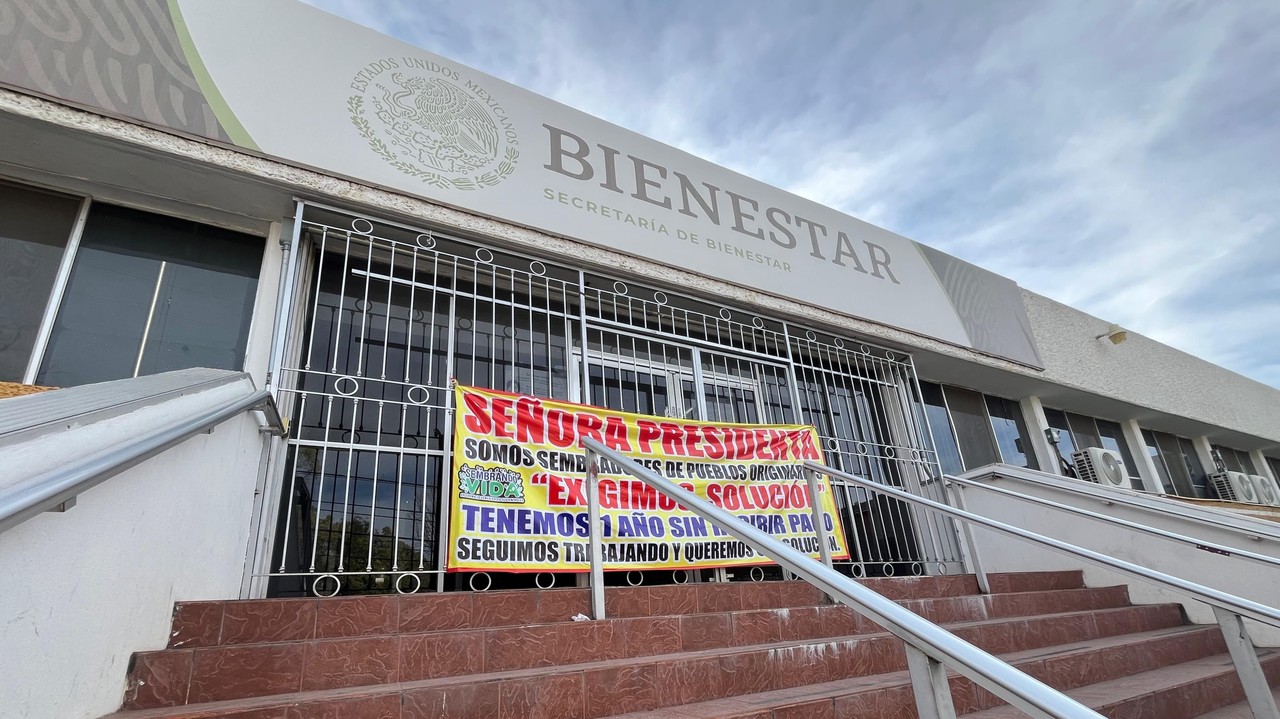 Manifestación de agricultores se ha mantenido en los últimos días, afectados tomaron las oficinas de Bienestar.  Foto: Isaura Retana