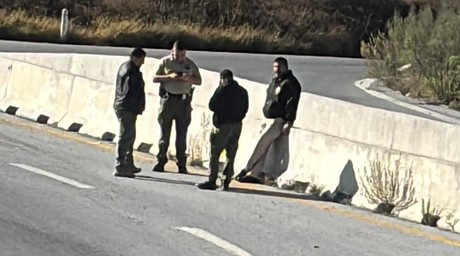 Detienen en enfrentamiento en Autopista Monterrey-Saltillo a un pistolero