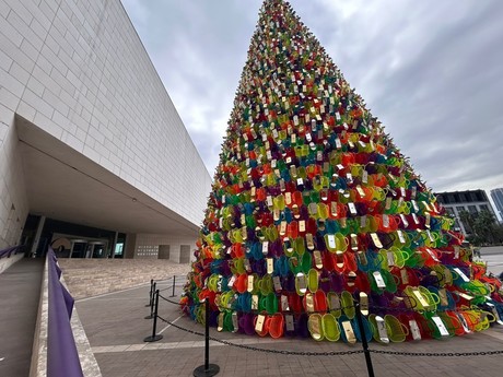 Navidad 2024: ¿De qué está hecho el pino del Museo de Historia Mexicana?