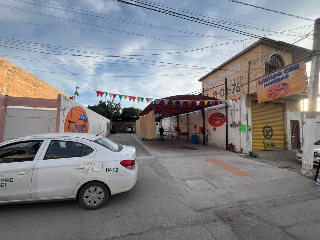 Un lavado de autos fue clausurado en Torreón. (Fotografía: Gobierno de Torreón)