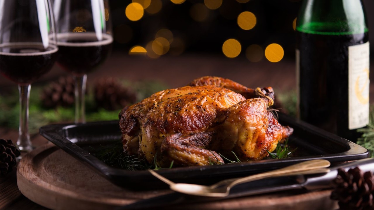 Es esencial cuidarse durante la cena de Año Nuevo. (Fotografía: Canva)