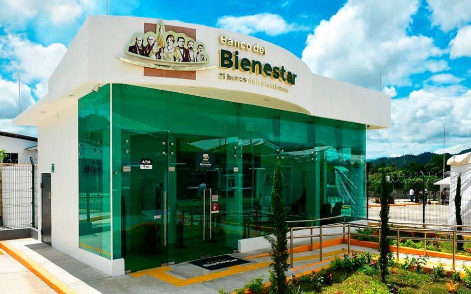 Las personas de la pensión Bienestar podrán hacerlo en los bancos de esta dependencia. Foto: Bienestar.