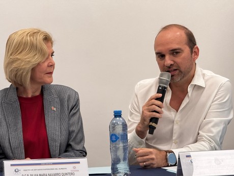 Realizan primer simposio 'Ciencia abierta: Retos y desafíos de la investigación' en Mérida