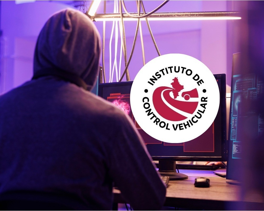 El Instituto de Control Vehicular de Nuevo León lanzó una advertencia llamó a no caer en fraudes para realzar trámites y servicios de la dependencia. Foto: Canva/ICV NL.