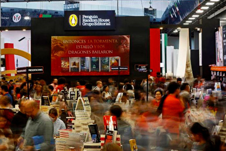 Participa UABCS en la Feria Internacional del Libro Guadalajara 2024