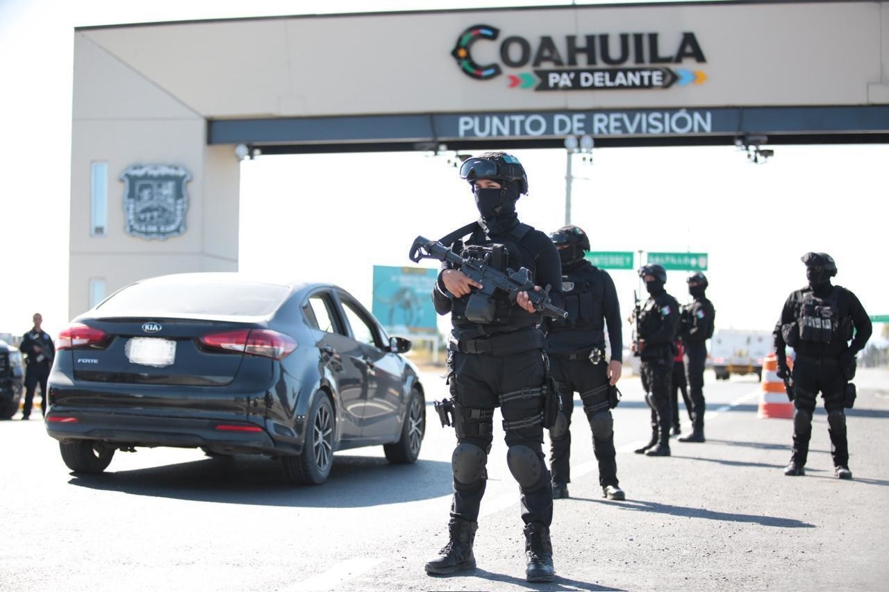 La Policía Estatal reforzó operativos carreteros y acciones de proximidad.  (Fotografía: Gobierno de Coahuila)