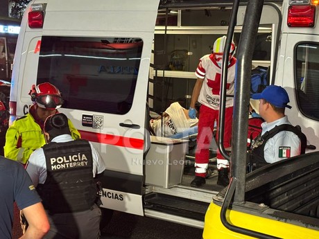 Migrante queda herido tras ser atacado a machetazos en Monterrey (VIDEO)