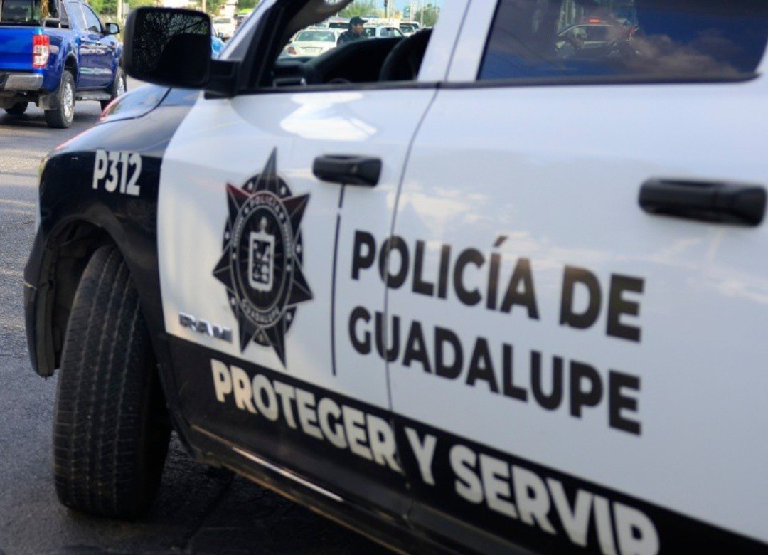 Unidad de la Policía de Guadalupe en la zona del arresto. Foto: Policía de Guadalupe.