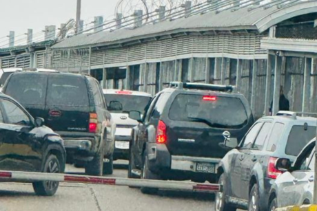 Matamoros gestiona el tráfico en puentes ante autoridades estadounidenses