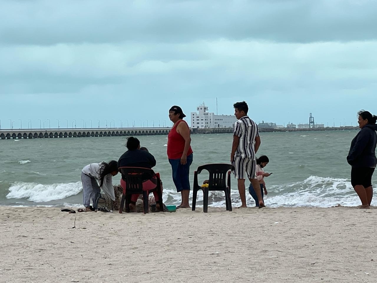 Se espera un oleaje elevado en la costa Foto: Ilustrativa