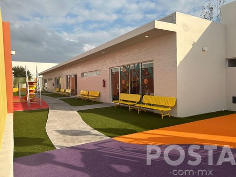 Samuel García inaugura centro de atención infantil en Salinas Victoria