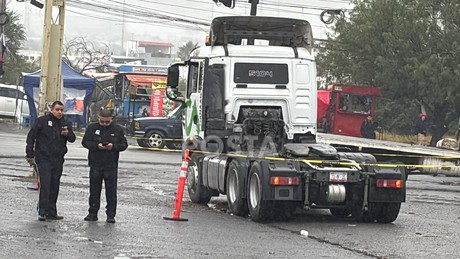 Fatal tragedia en Apodaca: mujer muere arrollada por tráiler (VIDEO)