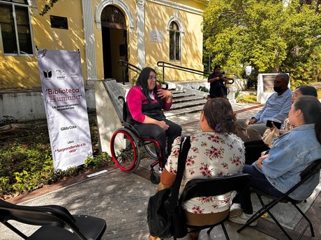 Yucatán celebra el Día de los Derechos Humanos con una Biblioteca Humana