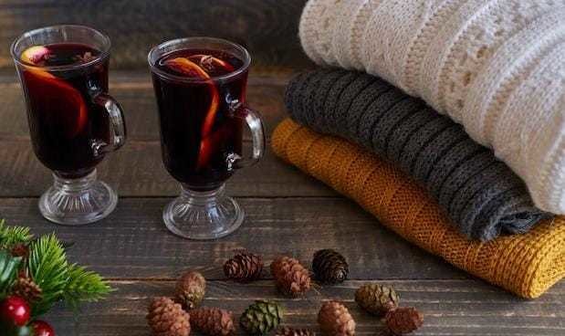 Vino caliente: El elixir que despierta los sentidos en el frío. Foto: Freepik