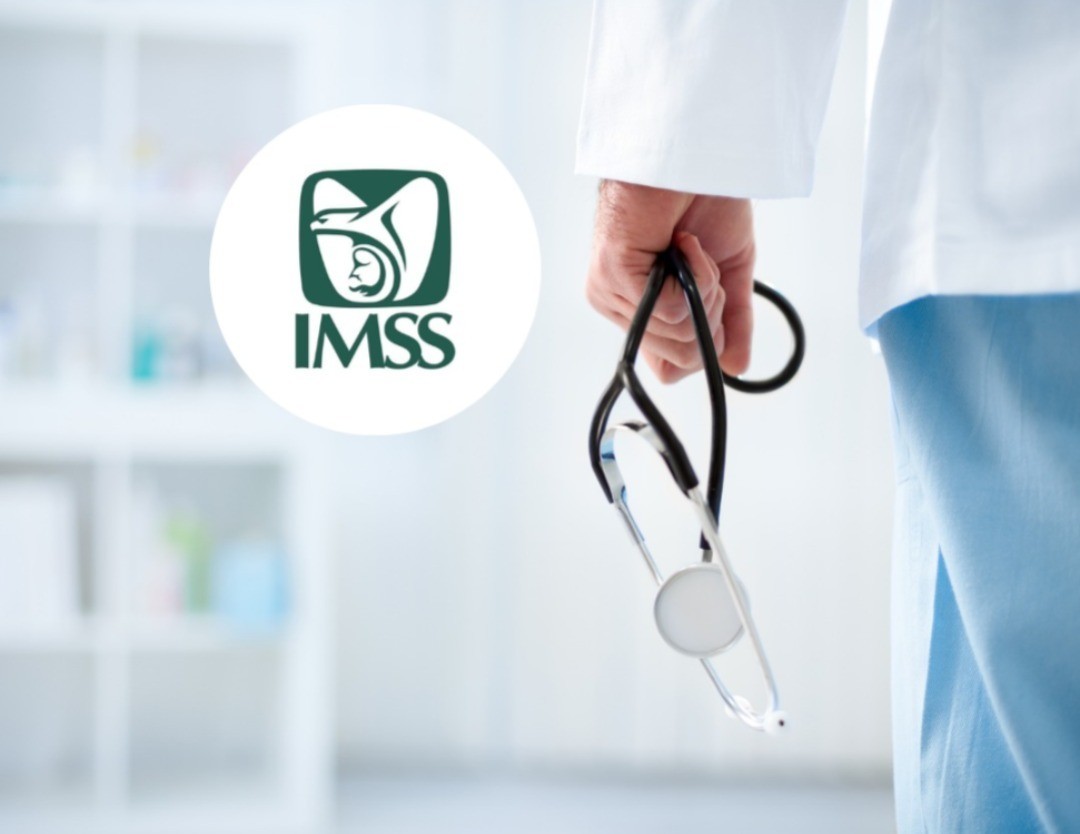 El IMSS ofrece opciones de atención médica a través de su plataforma digital 'IMSS Digital'. Foto: Canva/IMSS.