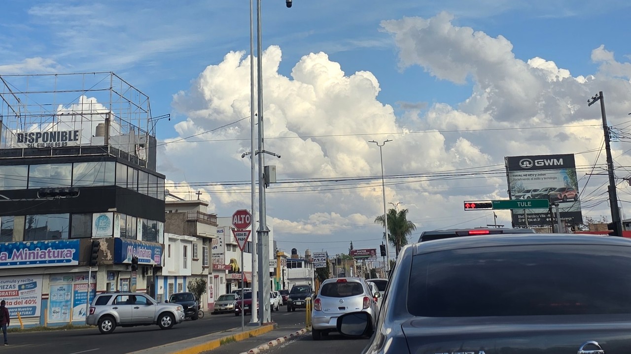 Conoce cuanto tendrías que pagar de multa por destruir o dañar los señalamientos en la vía pública. Foto: Gerardo Lares.