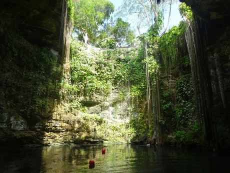 ¿Cuánto cuesta la entrada a los cenotes en Yucatán?