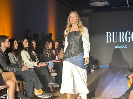 Burgo México gradúa a 15 nuevas diseñadoras de moda