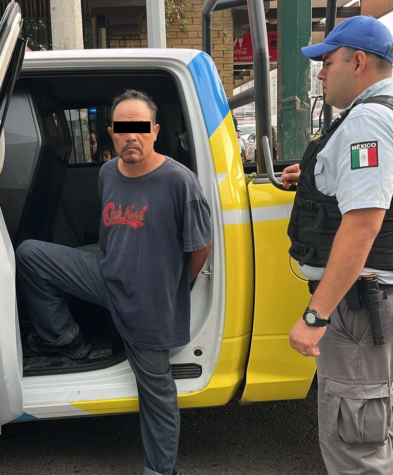 El presunto agresor fue identificado como Pedro, de 40 años mismo que fue llevado a las instalaciones del Ministerio Público. Foto: Policía de Monterrey.