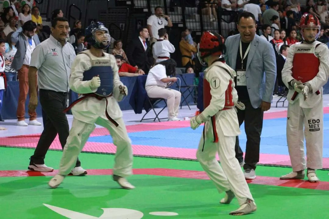 enfrentamiento de Taekwondo