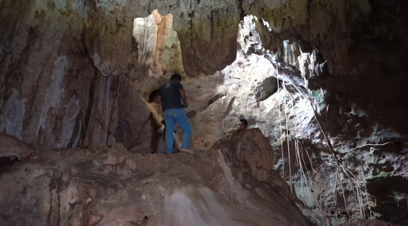 Exploración de una cueva 