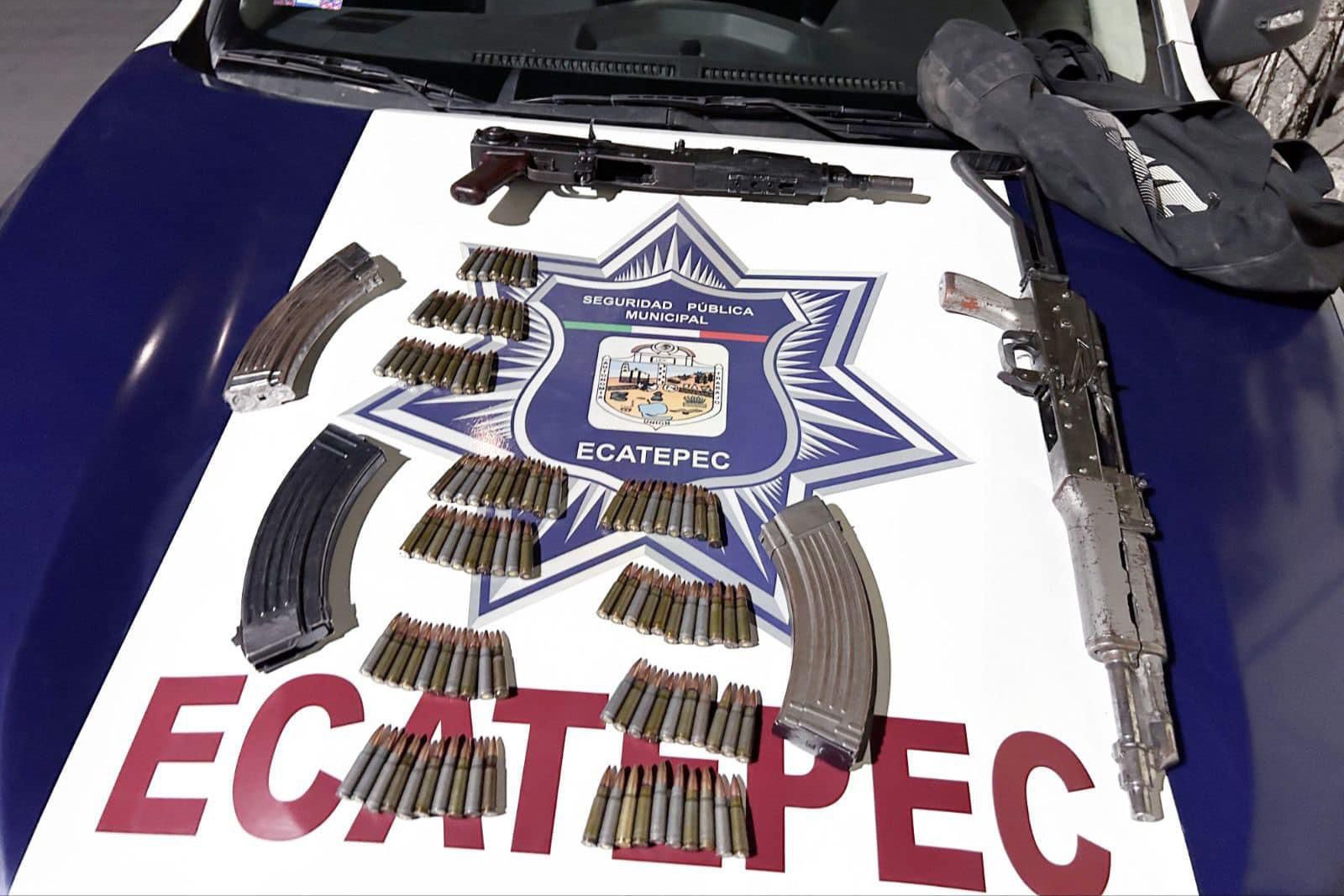 Caen tres con armas largas tras persecución en Ecatepec. Foto: Cortesía
