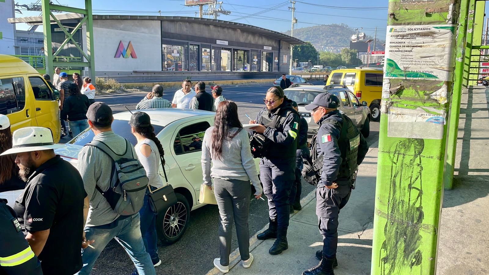 Desaparece joven de 15 años en Tlalnepantla, familiares bloquean la México-Pachuca. Foto: POSTA