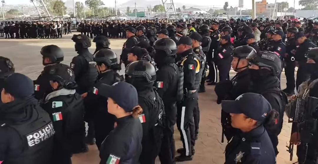 Más de 50 detenidos en operativo en Chimalhuacán. Foto: Especial