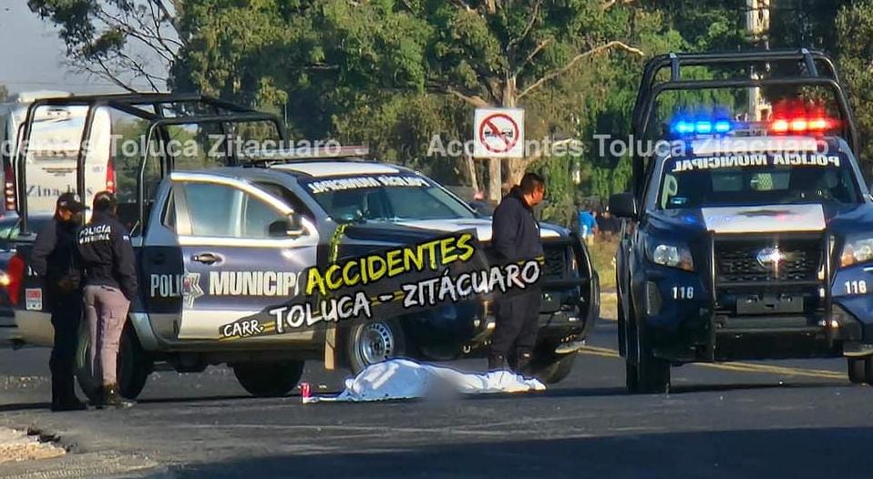 Atropellan y matan a hombre en la carretera Toluca-Villa Victoria. Foto: RRSS