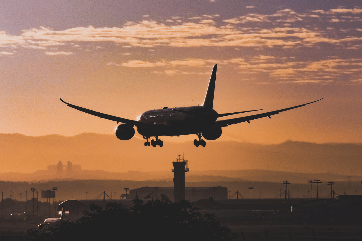 Aerolínea Mexicana iniciará operaciones internacionales hacia Norteamérica, Centroamérica y Sudamérica. Foto: Canva