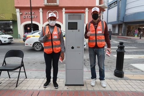 Ciudadano denuncia fallas en sistema de parquímetros inteligentes en Saltillo