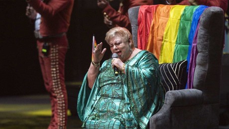 Paquita la del Barrio pospone concierto por problemas de salud