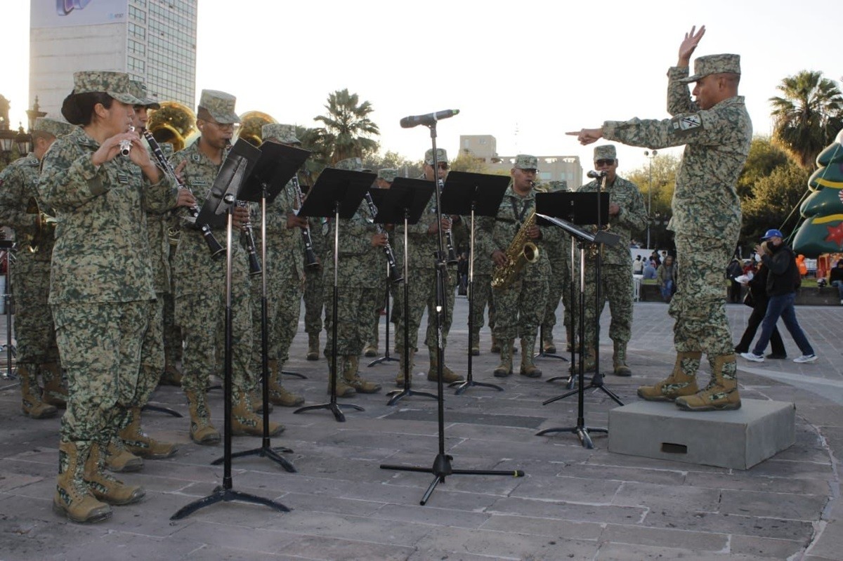 La Banda Militar unió a familias en Monterrey con música y cultura. Foto: IV Región Militar